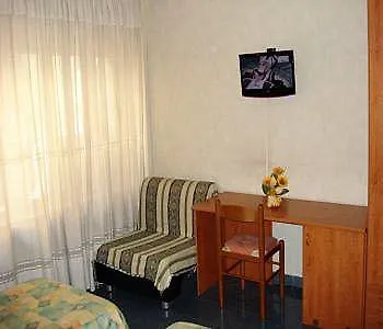 Bed & Breakfast Affittacamere Aries 3*
