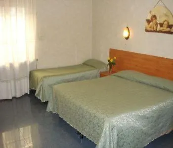 Affittacamere Aries 3* Roma